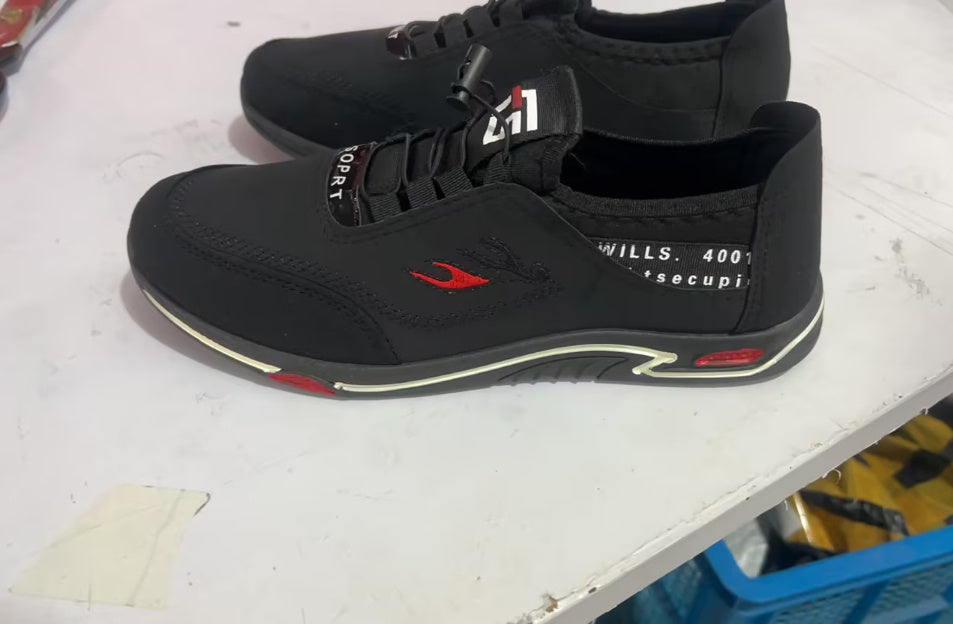 Summer New Men's Shoes Korean Style Men's Casual Shoes Lightweight Soft Sole Fashionable Men's Shoes Men's Sports Shoes