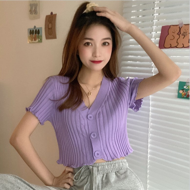 Knitted crop top with wood ears