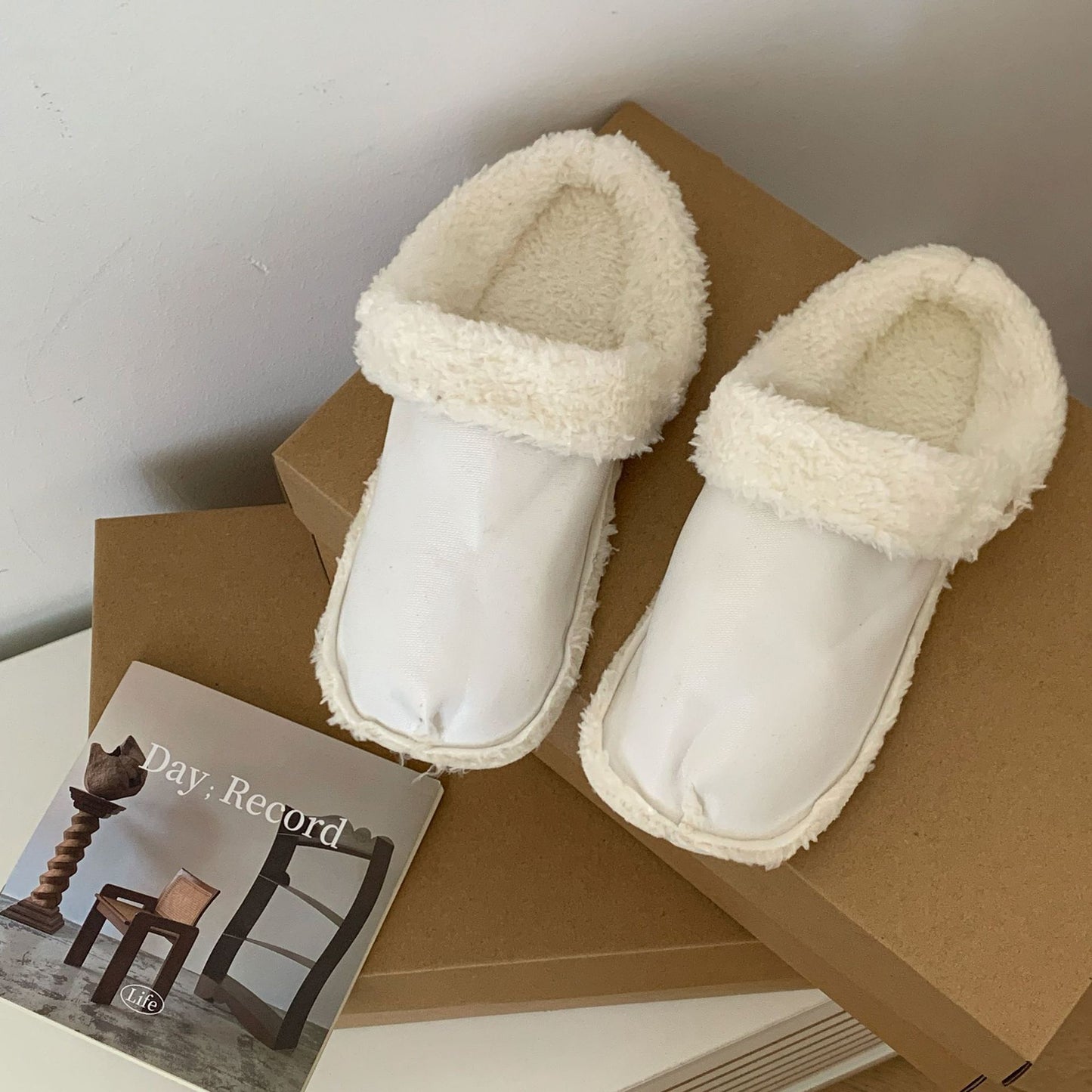 حذاء Hole Shoes مبطن بالقطن ومبطن بالصوف ودافئ وقابل للإزالة والغسل وبطانة مزدوجة سميكة