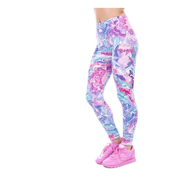 بنطال ضيق للتمارين الرياضية من Zohra Exotic Purple Flowers أنيق ومريح بخصر مرتفع