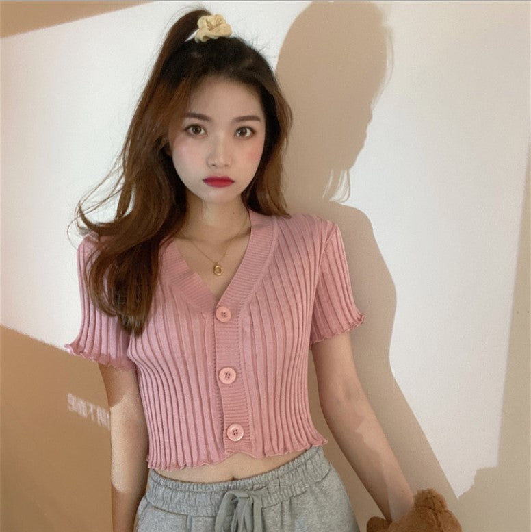 Knitted crop top with wood ears