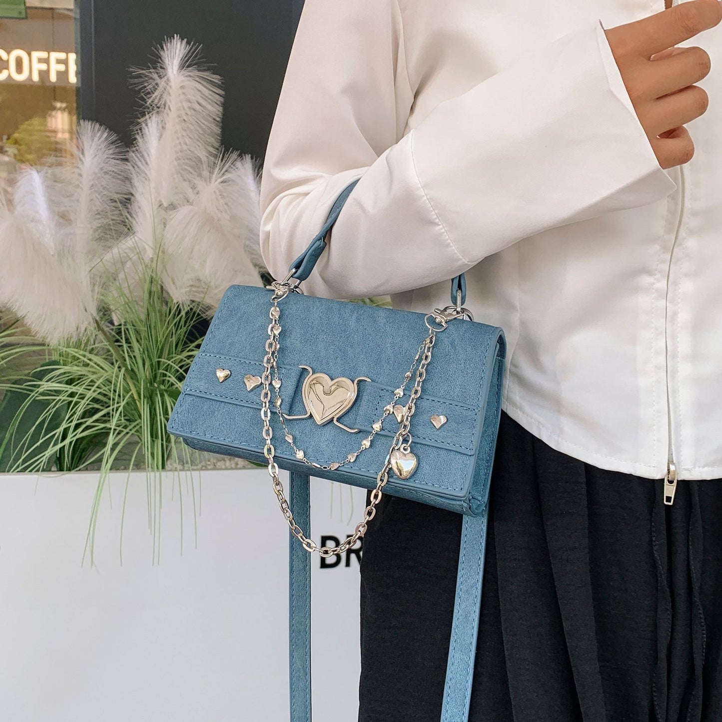 حقيبة كتف نسائية بتصميم سلسلة Love Fashion لفصل الخريف