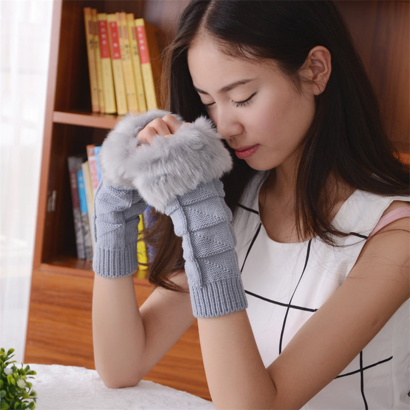 Women's Fashion Simple Solid Color Half Finger Gloves