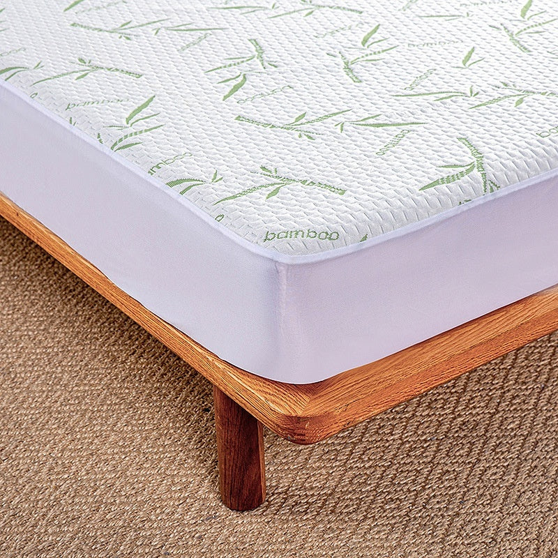 Bamboo Leaf Air Layer Water-proof Mattress Protective Cover Breathable Quilted Non-slip Bedspread