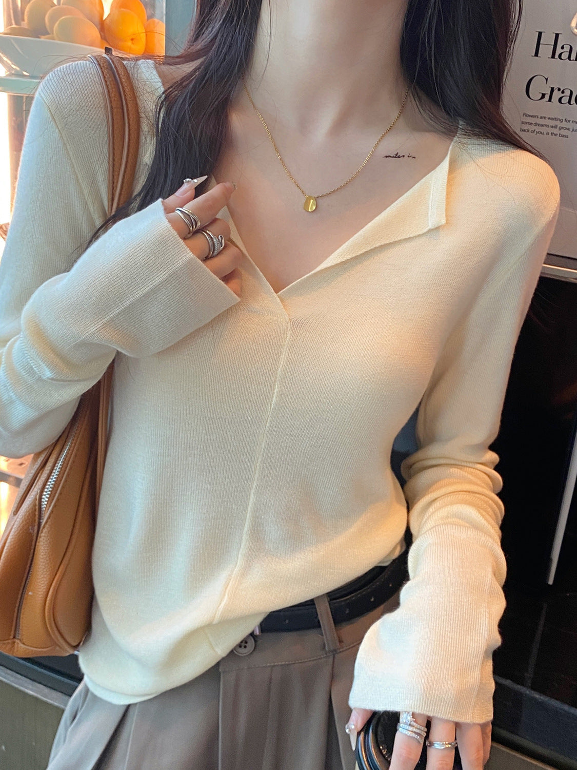 Solid Color Peter Pan Collar Knitwear Comfortable Soft Bottoming Shirt