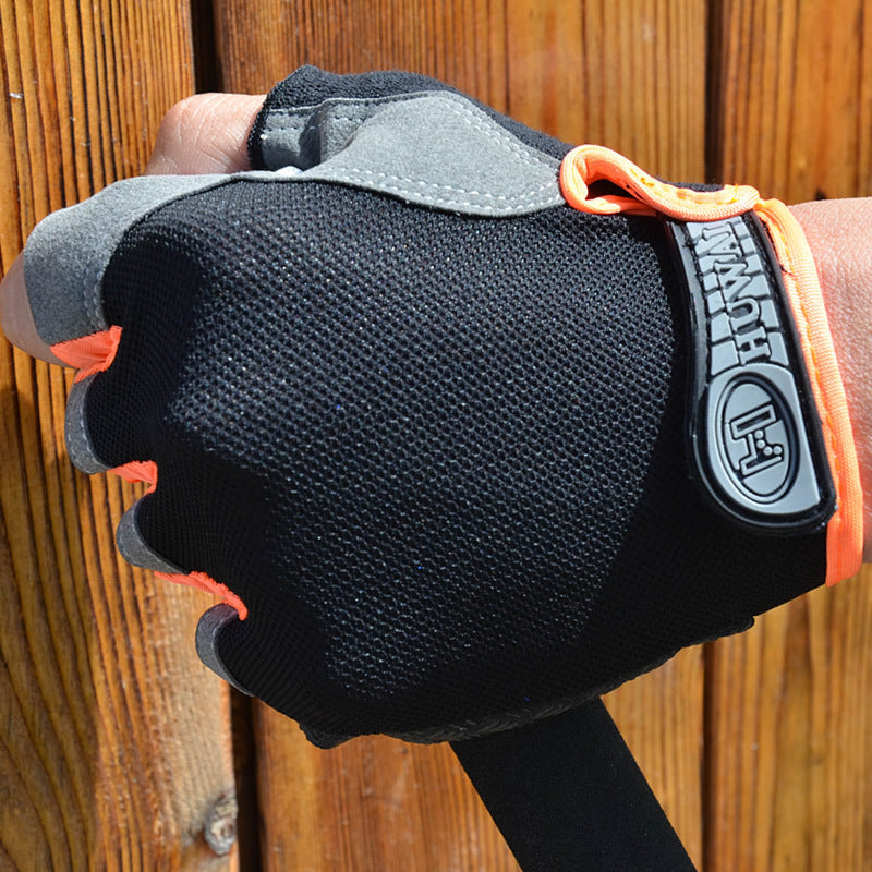 Mittens are breathable and non-slip