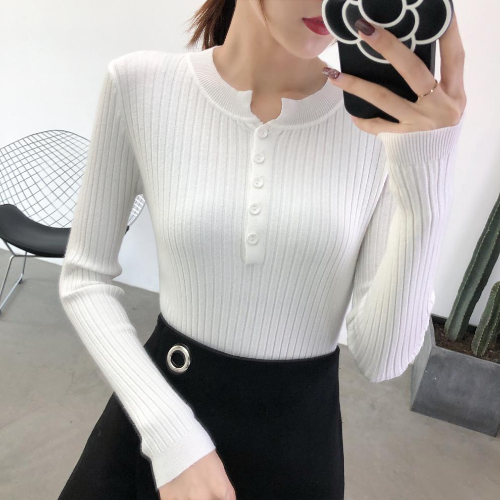 Low Round Neck Leaky Collarbone Knit Bottoming Shirt Slim Fit