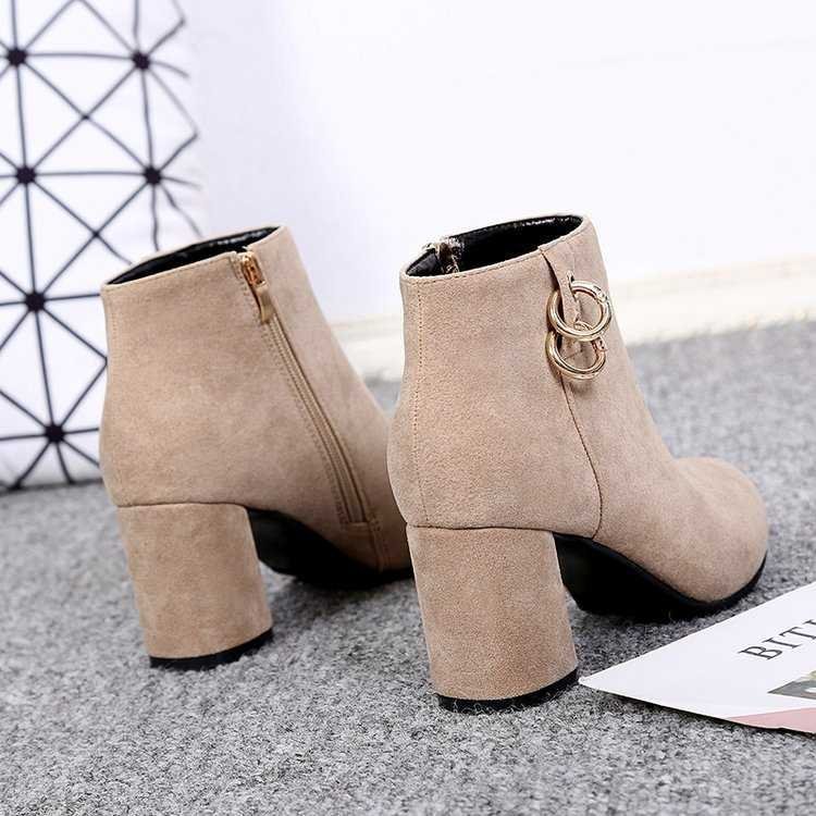 Chunky heel side zipper Martin boots