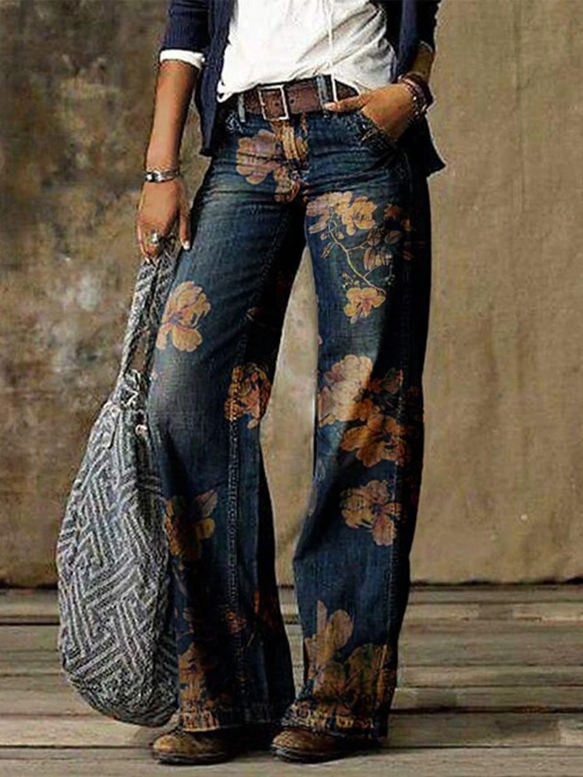 Ladies denim straight-leg pants