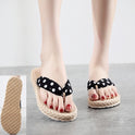 Flip-Flops Flip Flops Female Slippers With Imitation Hemp Rope, Rubber And Plastic Bottom, Travel Sesame Sole