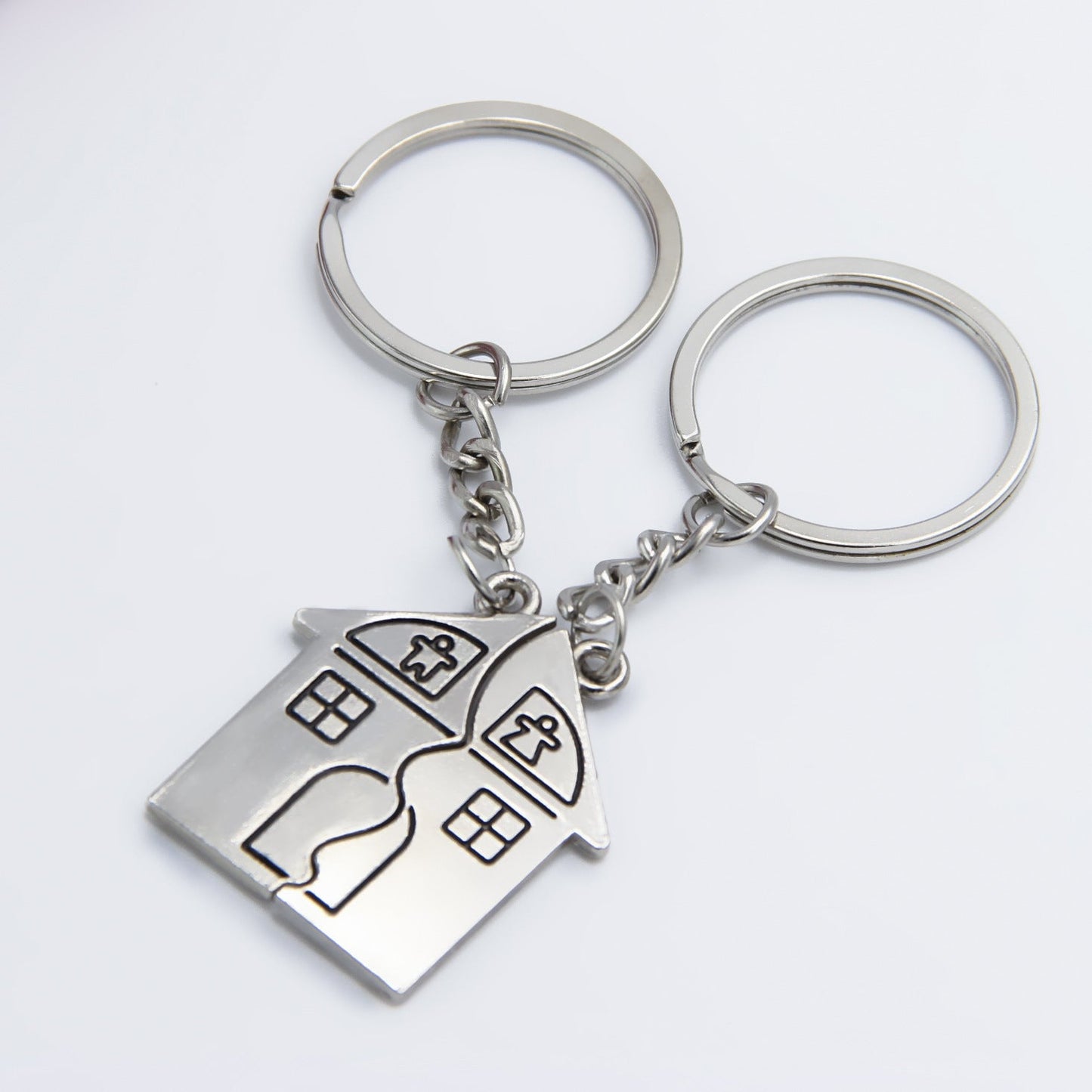 Cartoon Creative House Shape Couple Travel Commemorative Alloy Keychain