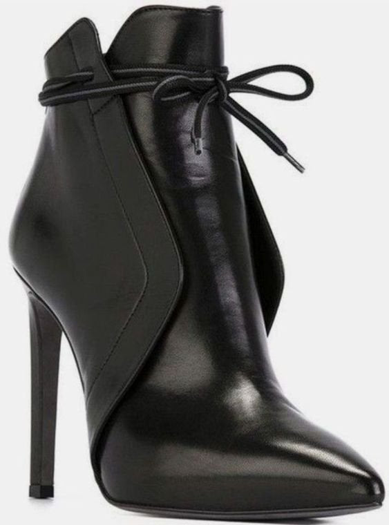 Stiletto pointed toe lace-up single boots