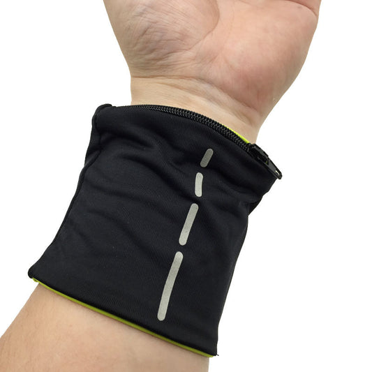 Lightweight zipper wristband