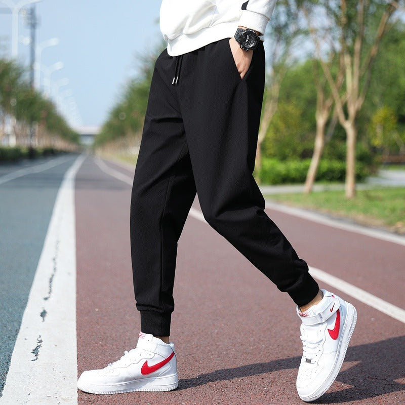 Stretchy comfortable and breathable cropped pants