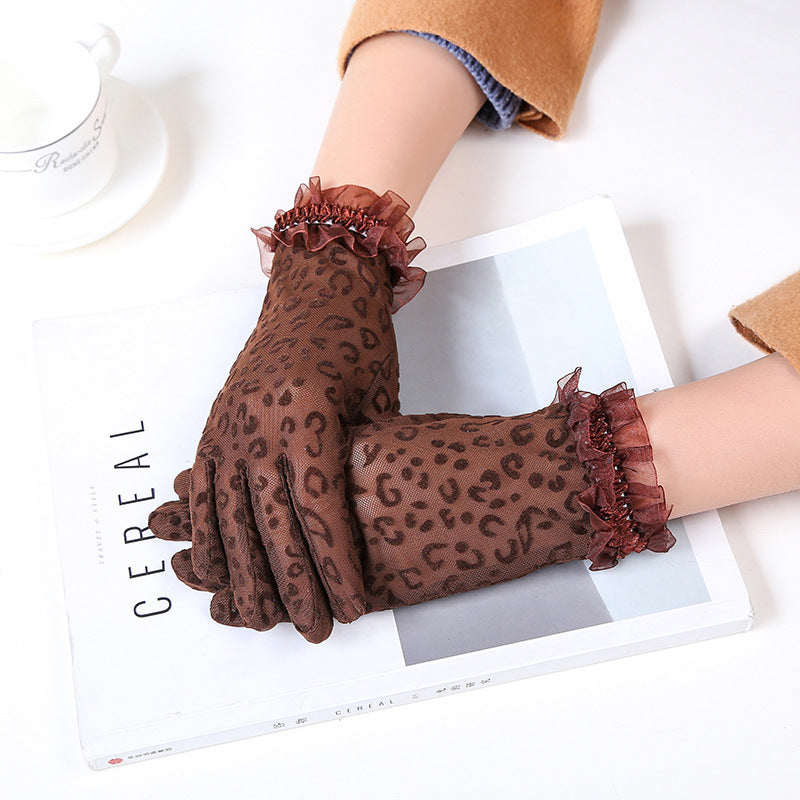 Ladies lace sunscreen gloves