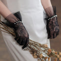 Women's Exquisite Lace Pearl Gloves