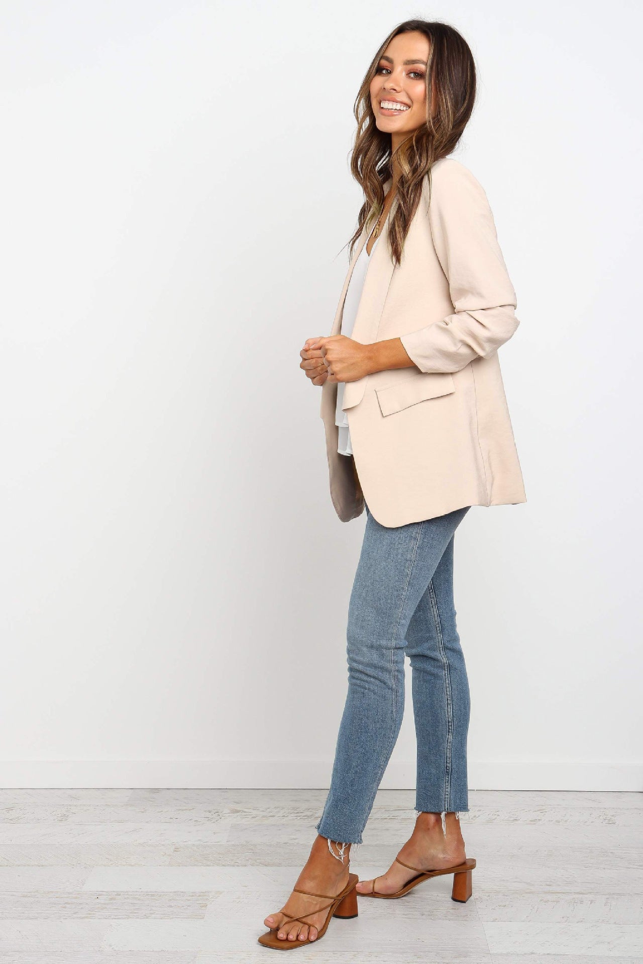 Solid color long sleeve jacket