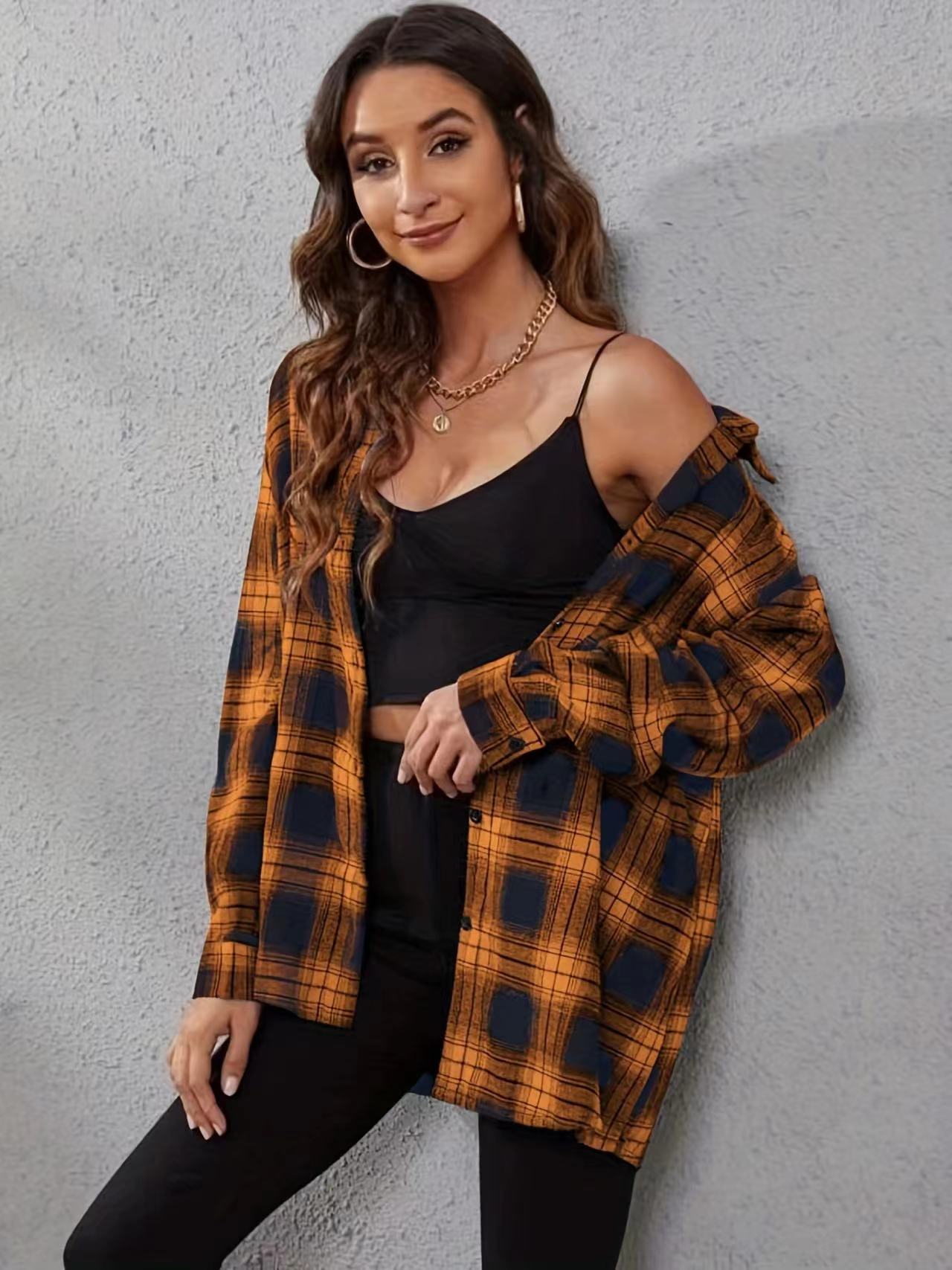 Women's Fashion Plaid Cardigan Loose Shirt