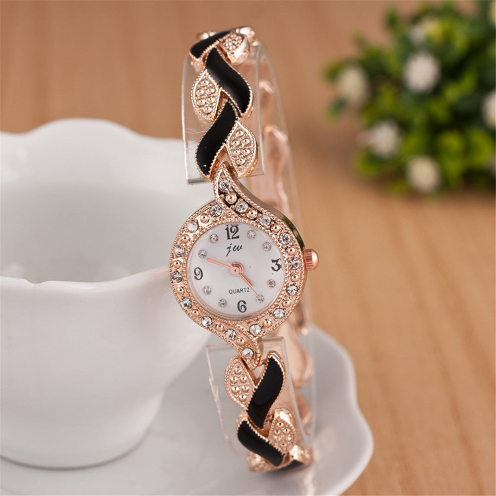 Fashionable All-match Women's Love Strap Diamond Watch