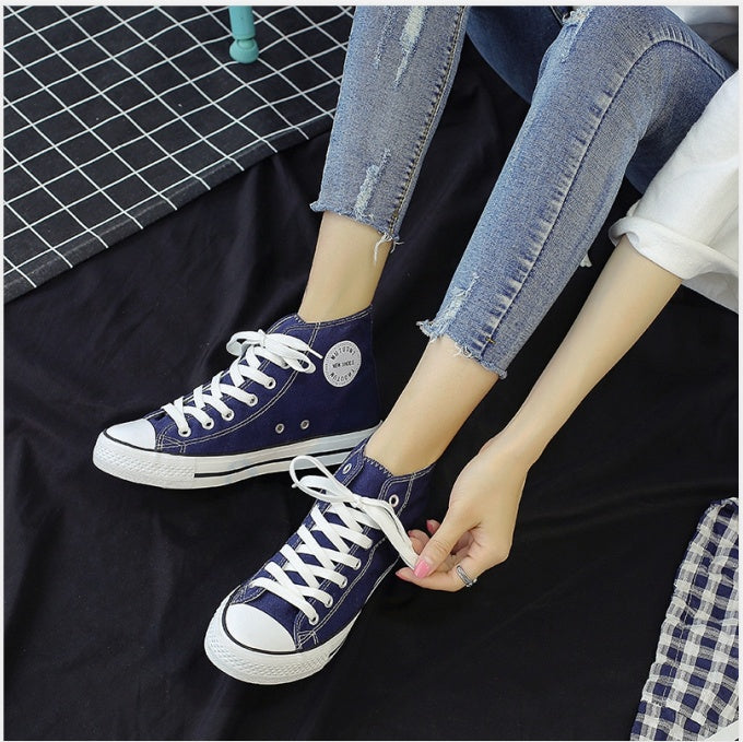 High-top canvas shoes