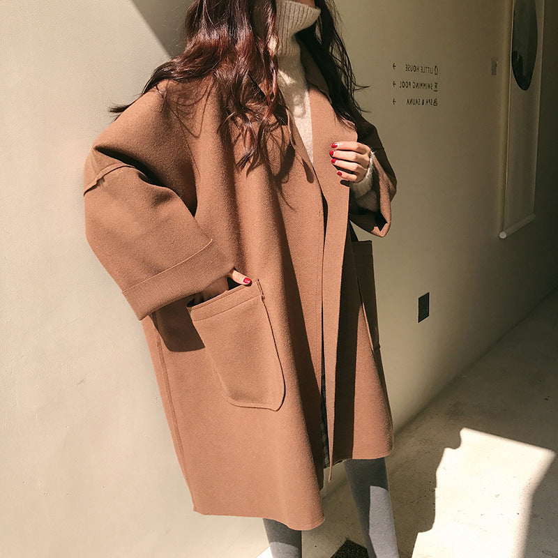 Long coat in woolen coat