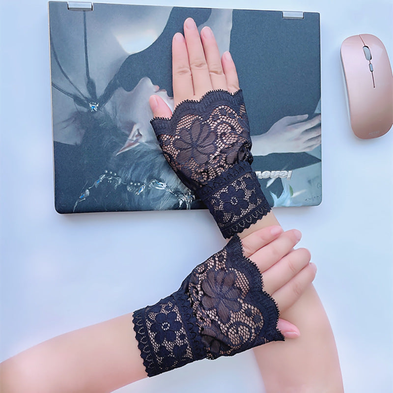 Women's Versatile Lace Cut-out Cuffs