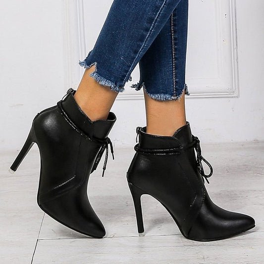 Stiletto pointed toe lace-up single boots