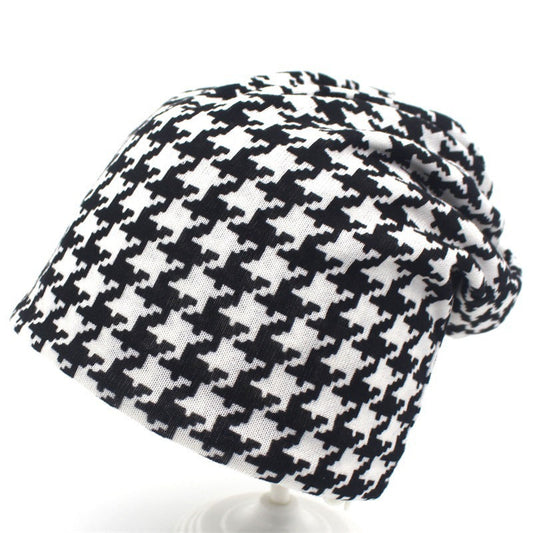 Houndstooth hooded light and warm confinement hat