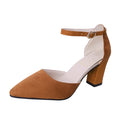 Women's sandals with pointed toe and heel strap