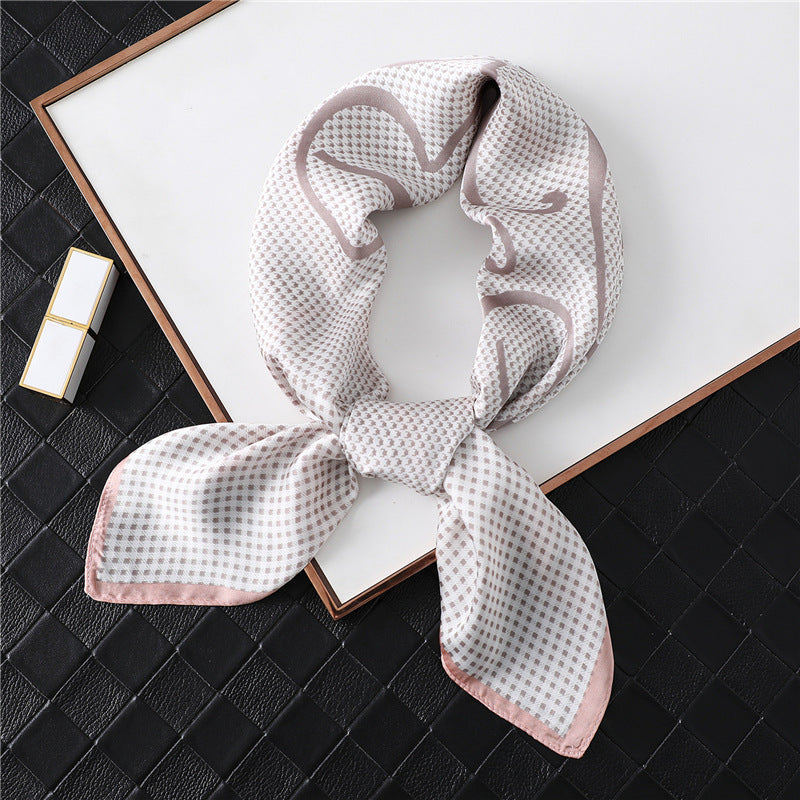 Ladies classic letter plaid scarf