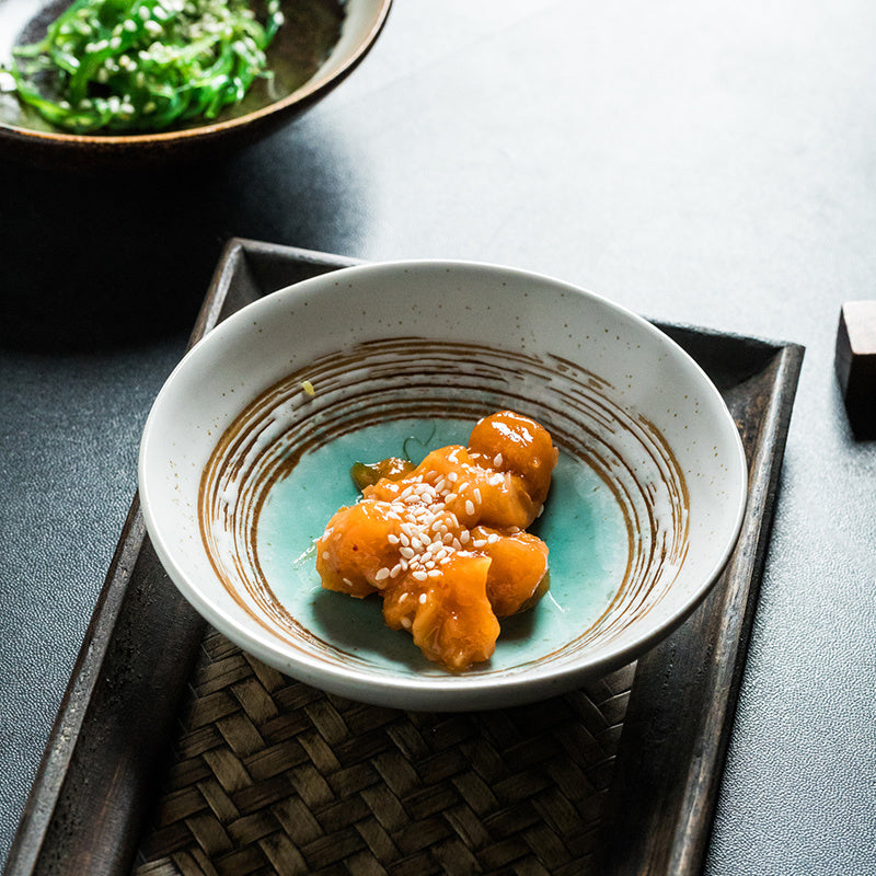 Japanese Style Small Round Shallow Bowl With Vegetable Seasoning