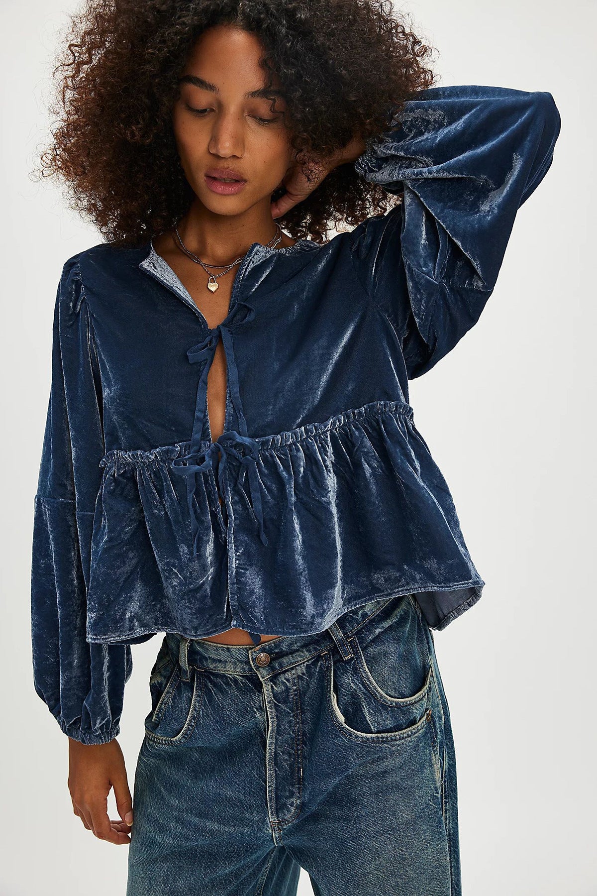 Women's Velvet Sweet Lace-up Shirt