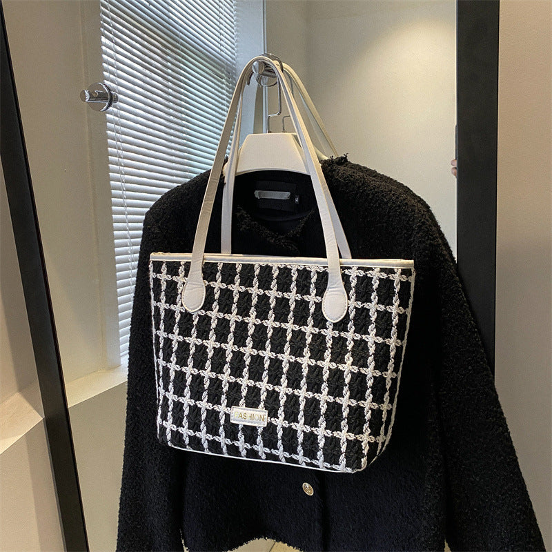 Popular One Shoulder New Simple Plaid Tote