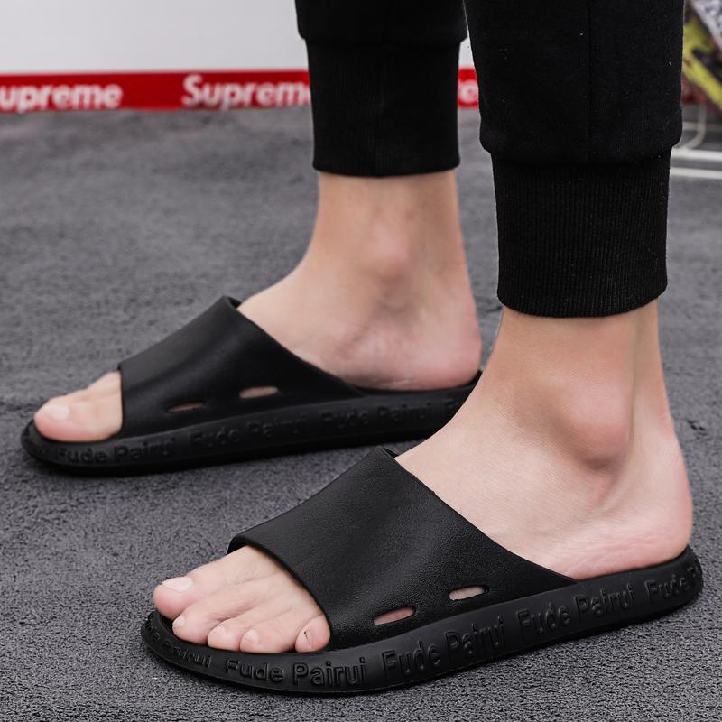 Wear Korean Style Trendy Beach Sandals And Slippers