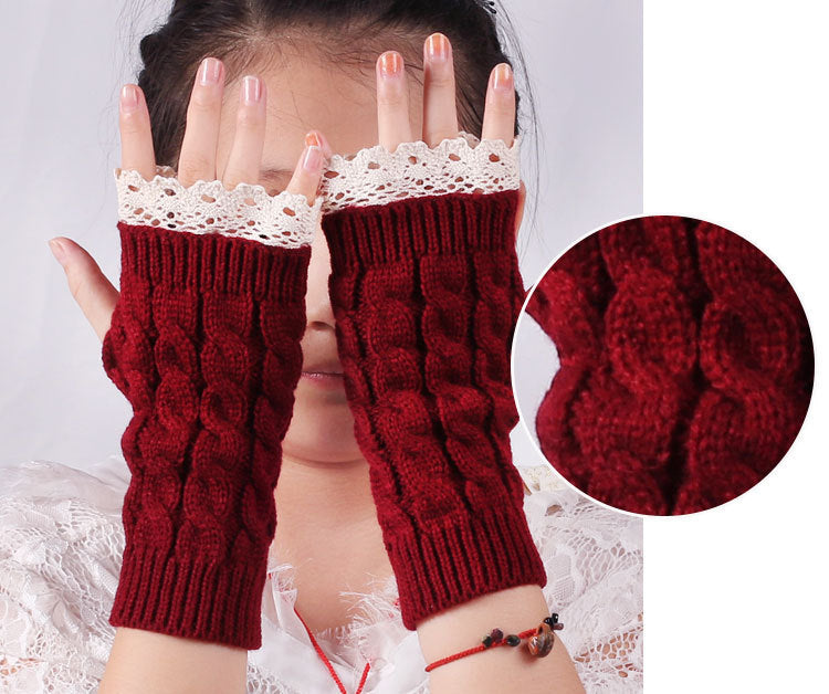 Women's Warm Lace Lengthened Knitted Half-finger Gloves