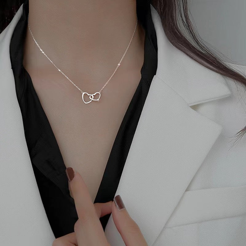 Japanese And Korean Style Cold Metal Alloy Peach Heart Double Heart Necklace