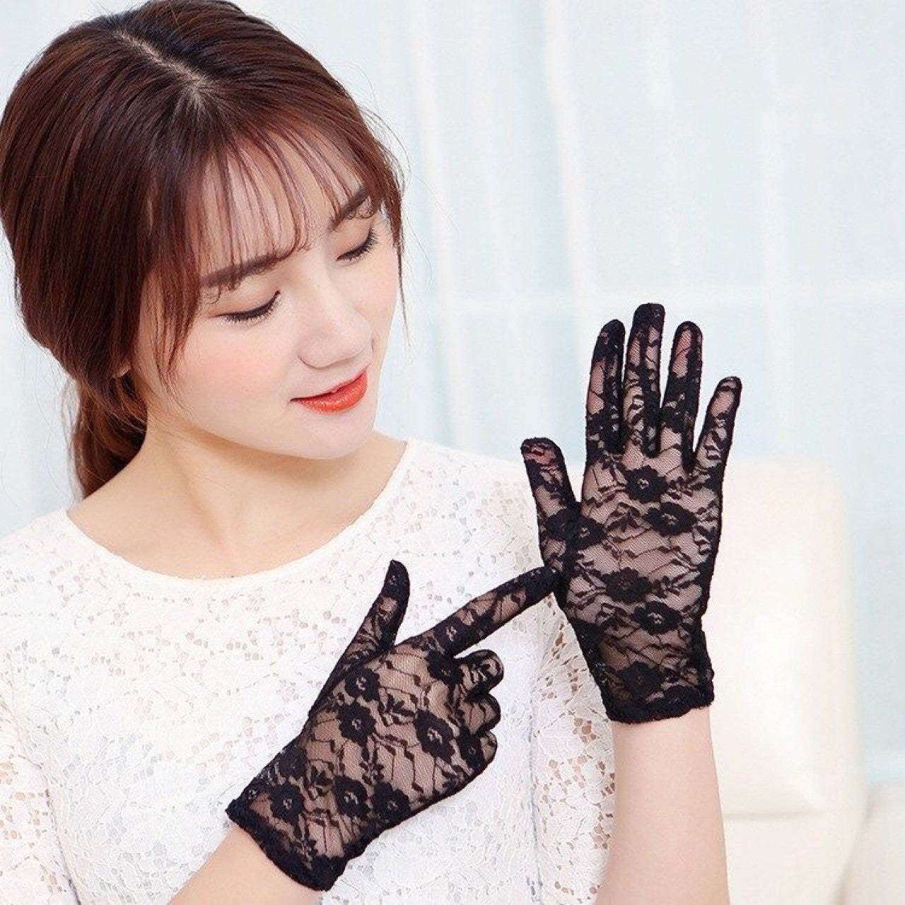 Women's Fashion Lace Satin Solid Color Gloves