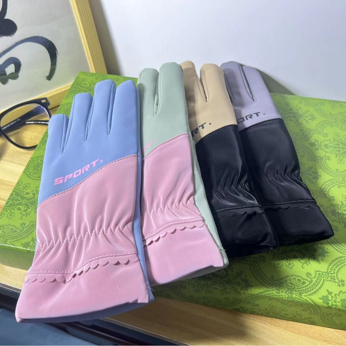 Touch Screen Student Wind-proof And Cold Protection Knitted Gloves Thickened