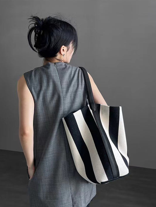 Black And White Contrast Color Wide Shoulder Striped Canvas Bag