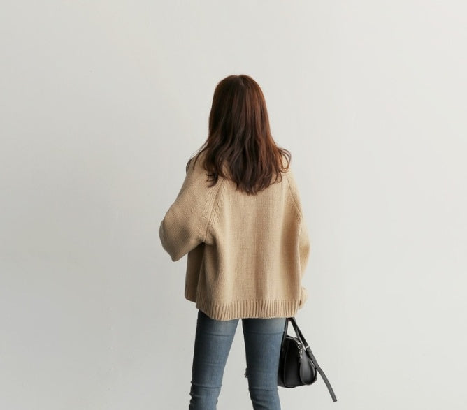 Knitted cardigan sweater coat