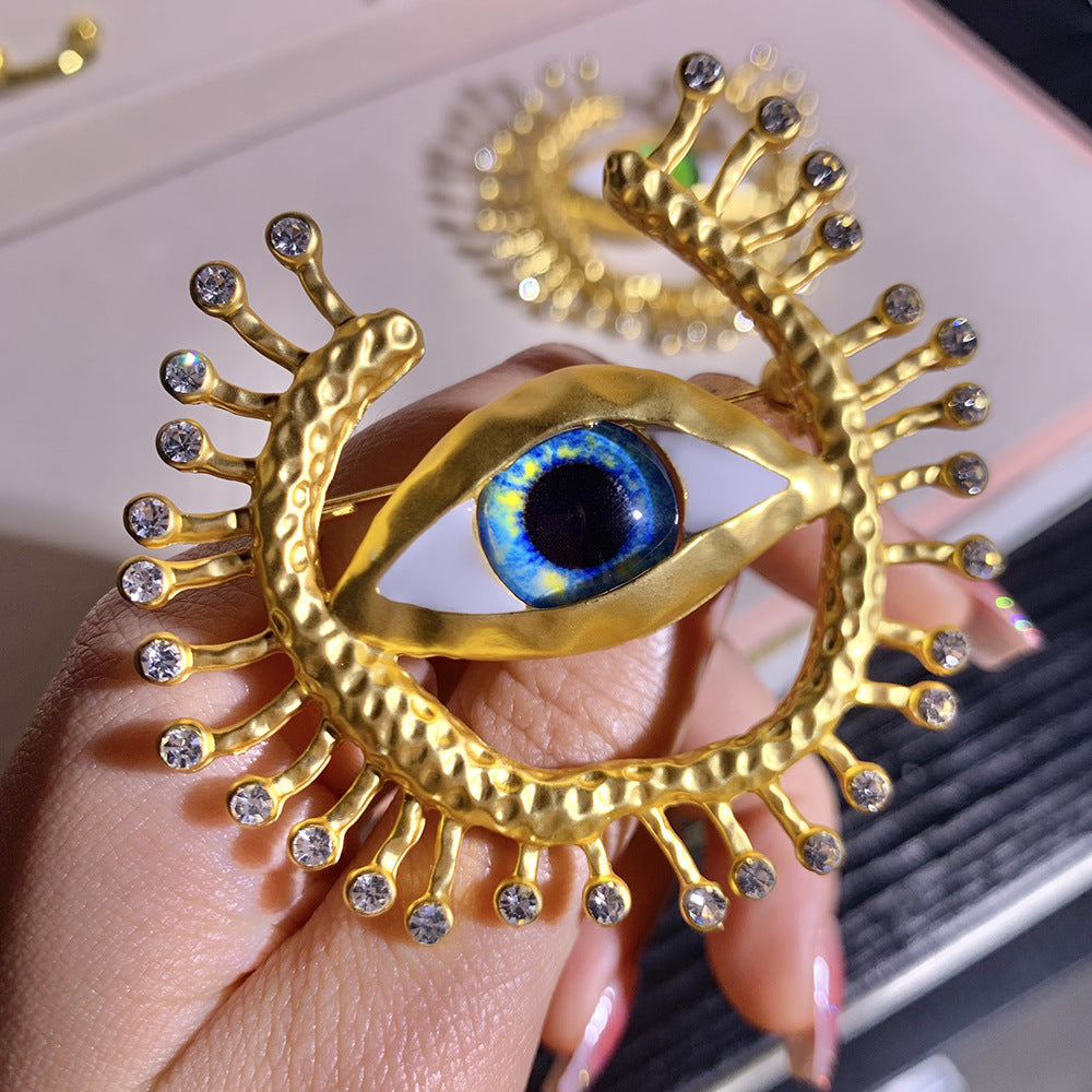 European And American Retro Devil's Eye Brooch