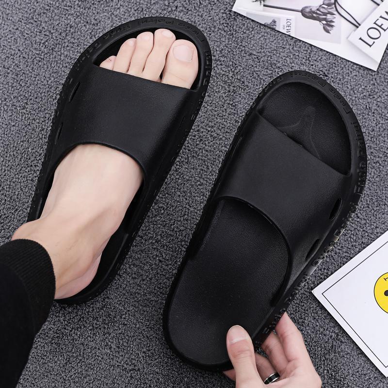 Wear Korean Style Trendy Beach Sandals And Slippers