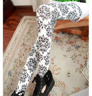 Women's Blue And White Porcelain Milk Silk Leggings Outerwear Ankle-length Pants