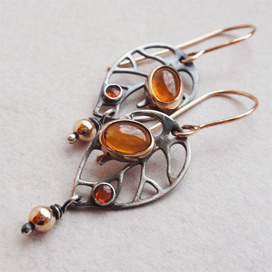 Women's Fashion Hollowed-out Leaf-shaped Earring