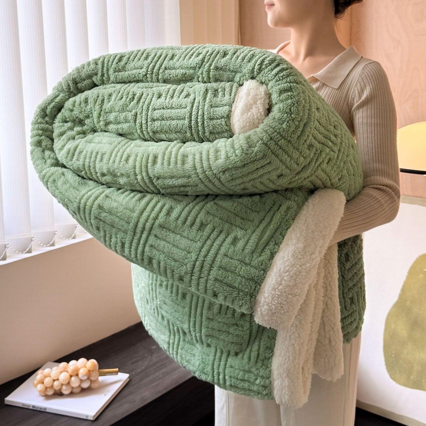 Double-layer Jacquard Lambswool Thickened Warm Blanket