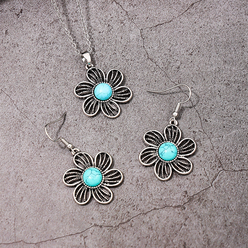 Female Fashion Personality Distressed Metal Hollow Flower Turquoise Necklace And Earrings Suite