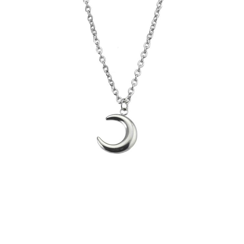 Moon Necklace Simple Crescent Clavicle Chain