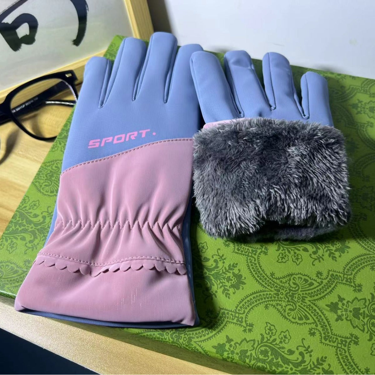 Touch Screen Student Wind-proof And Cold Protection Knitted Gloves Thickened