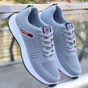 New Men's Flying Weaving Mesh Shoes Flying Weaving Sports Shoes