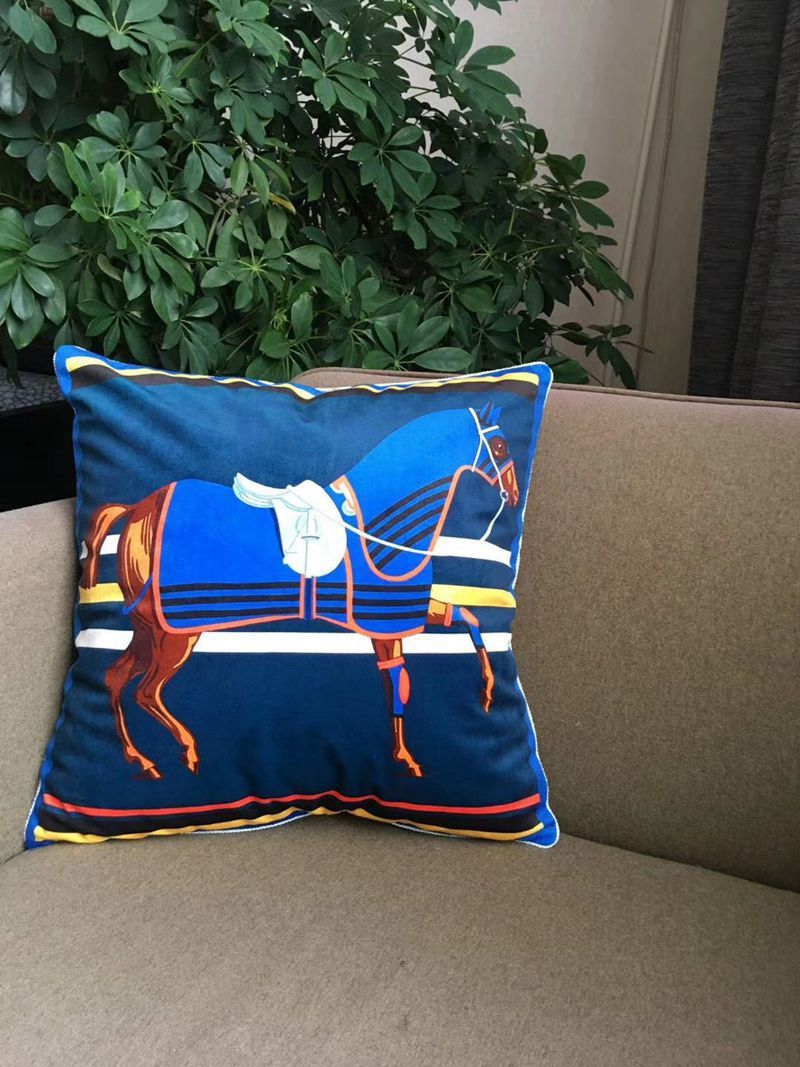 Super Soft Velvet Double Sided Printed Horse Head Pillow Case